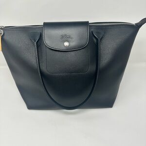 Longchamp medium le pliage shoulder tote